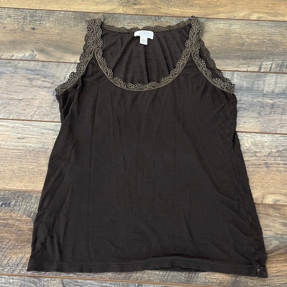 Loft Ann Taylor Brown Ribbed Lace Trim Tank Top Medium Sleeveless Y2K Bella Swan